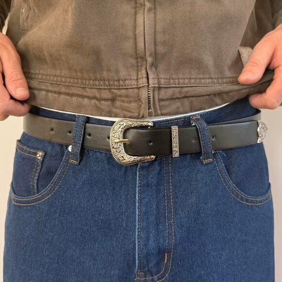 Y2K Black Silver Western Belt – Vintage Style, Fits 26–34, Unisex, Brand New - Picture 3 of 4